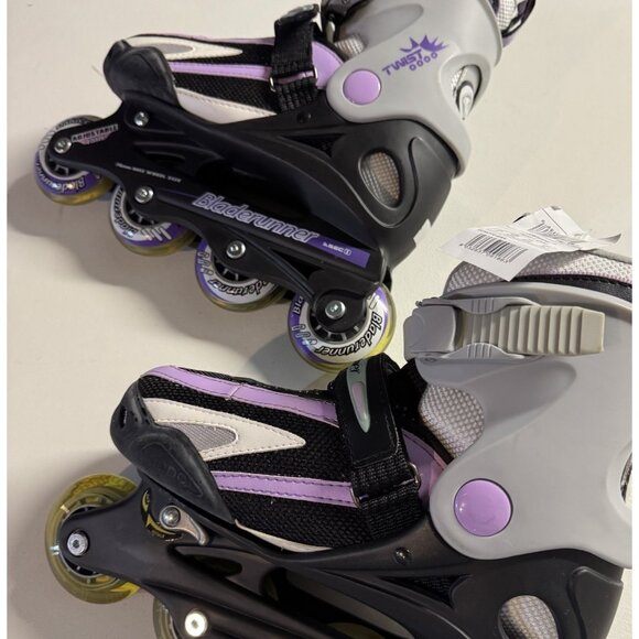Bladerunner Twist G06 Rollerblades Adjustable Sizes 4-7 youth Inline Skates - Picture 1 of 12